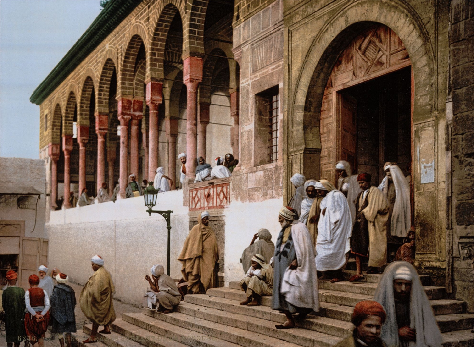 A historic photograph of a mosque in Tunis from 1899.
